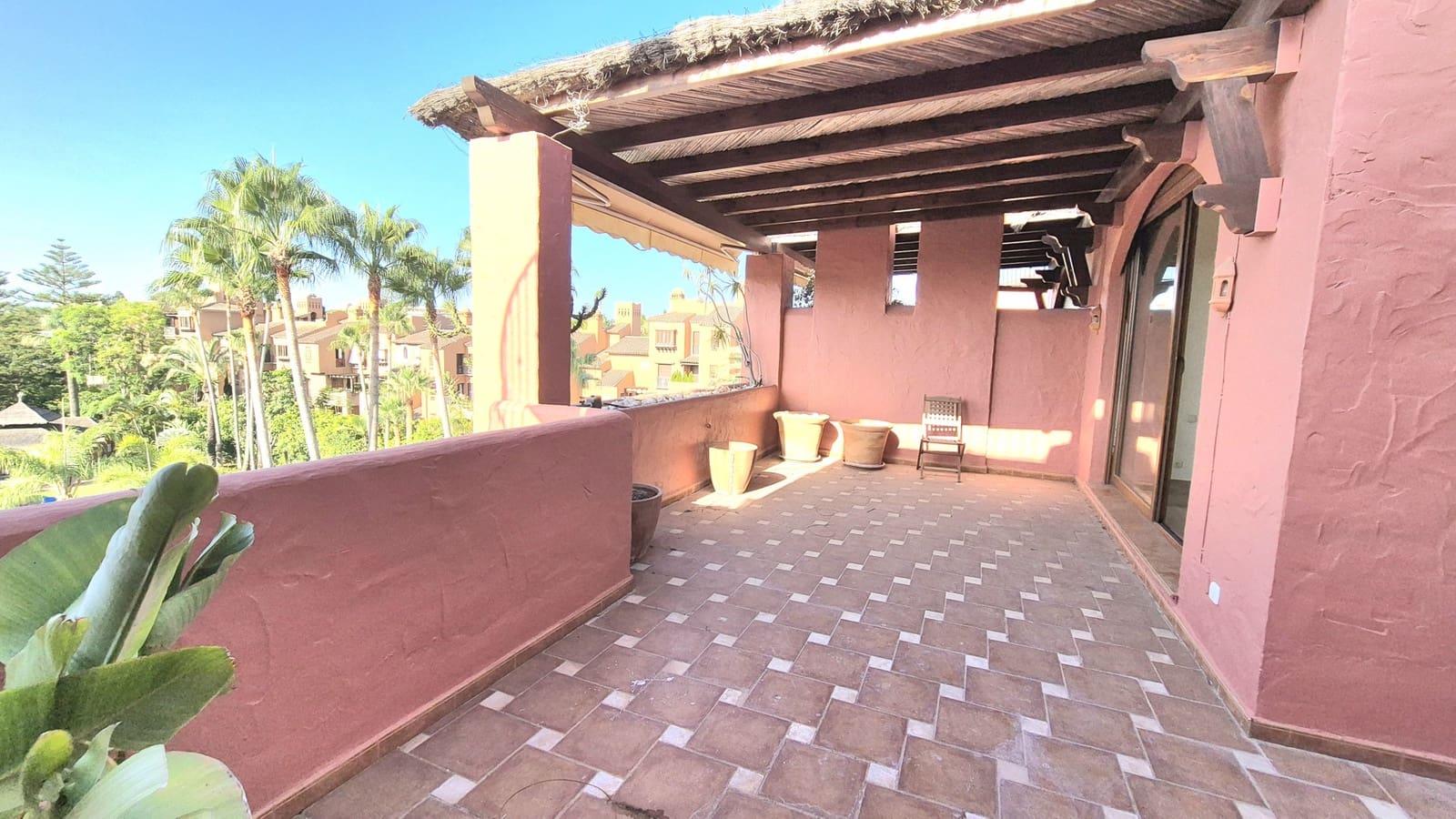3 slaapkamer Penthouse te koop in Atalaya-Isdabe met zwembad garage - € 1.550.000 (Ref: 9956360)