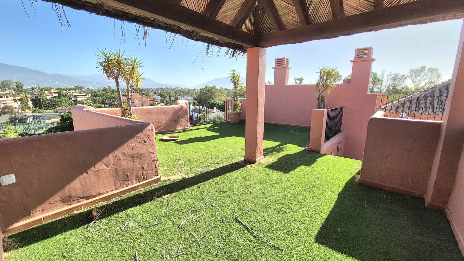 3 slaapkamer Penthouse te koop in Atalaya-Isdabe met zwembad garage - € 1.550.000 (Ref: 9956360)