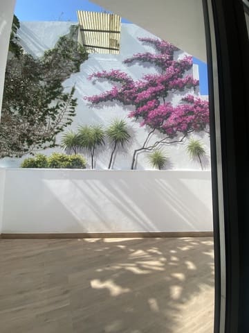 9 sypialnia Hotel na sprzedaż w Estepona z garażem - 4 305 000 € (Ref: 9981515)