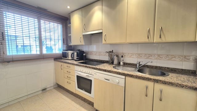 2 soverom Leilighet til salgs i Guadalmina, Marbella med svømmebasseng garasje - € 425 000 (Ref: 9983940)
