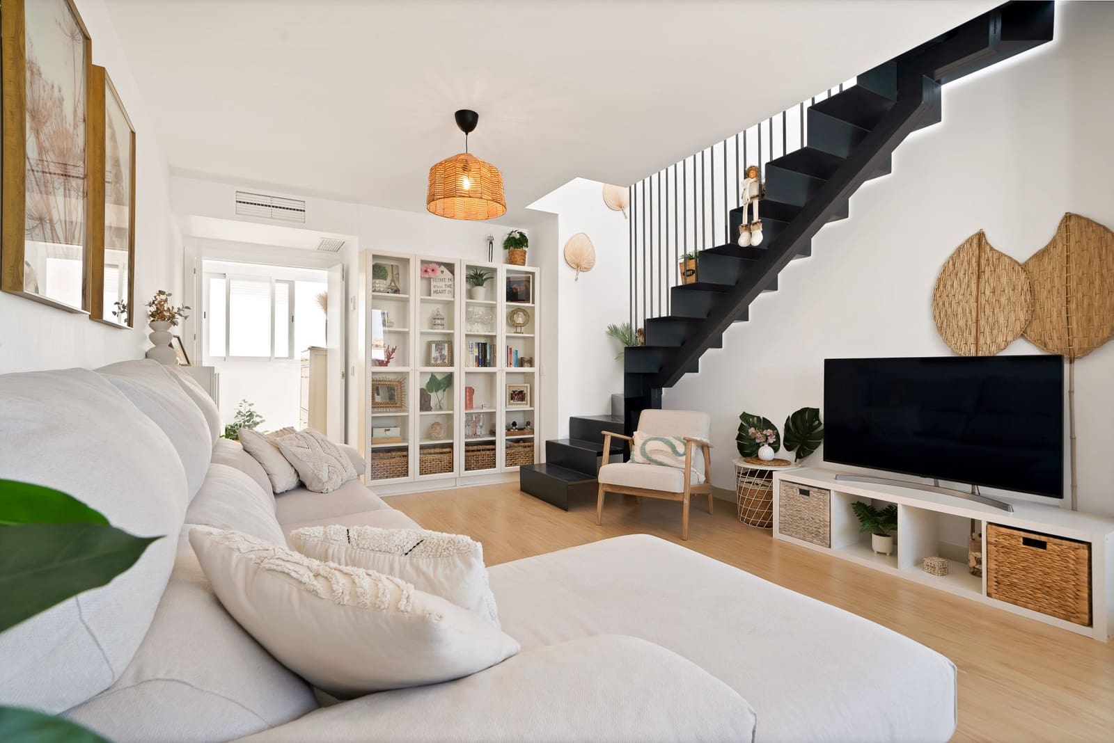 Ático de 3 habitaciones en Estepona en venta con piscina garaje - 649.000 € (Ref: 9996250)