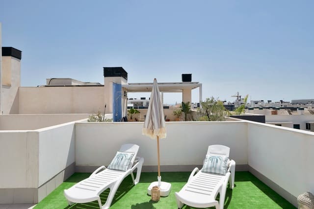 3 quarto Penthouse para venda em Estepona com piscina garagem - 639 000 € (Ref: 9996250)