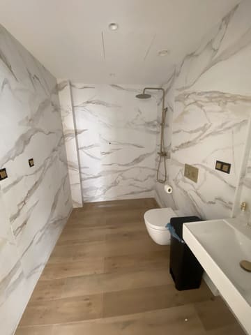 9 sypialnia Hotel na sprzedaż w Estepona - 4 305 000 € (Ref: 9997908)