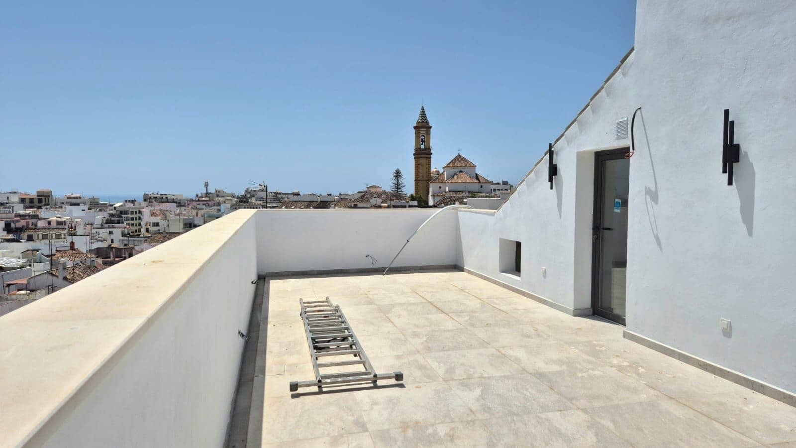 9 sovrum Hotell till salu i Estepona med garage - 4 305 000 € (Ref: 9997908)
