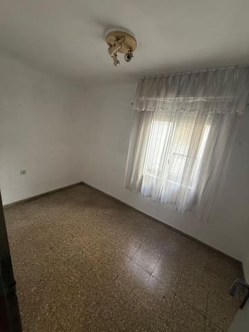 4 sovrum Lägenhet till salu i Valencia stad - 155 000 € (Ref: 9428008)