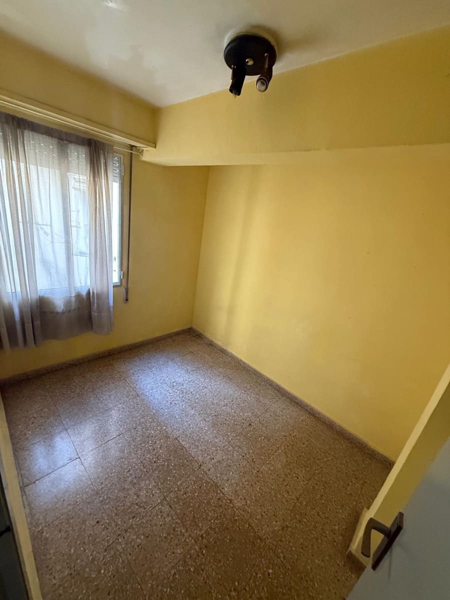 4 sovrum Lägenhet till salu i Valencia stad - 155 000 € (Ref: 9428008)