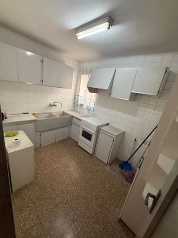 4 sovrum Lägenhet till salu i Valencia stad - 155 000 € (Ref: 9428008)