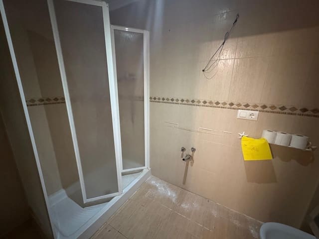 1 bedroom Commercial for sale in Catarroja - € 84,900 (Ref: 9428010)