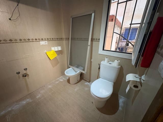 1 bedroom Commercial for sale in Catarroja - € 84,900 (Ref: 9428010)