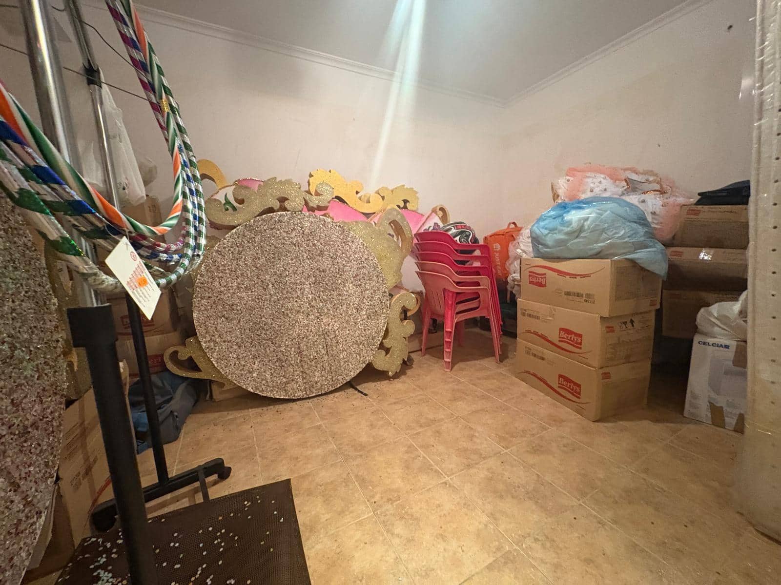 1 bedroom Commercial for sale in Catarroja - € 84,900 (Ref: 9428010)