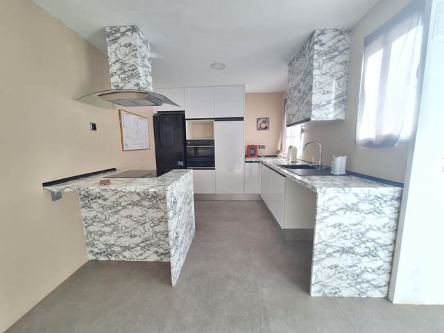 3 makuuhuone Asunto myytävänä paikassa Torrent - 163 500 € (Ref: 9428011)