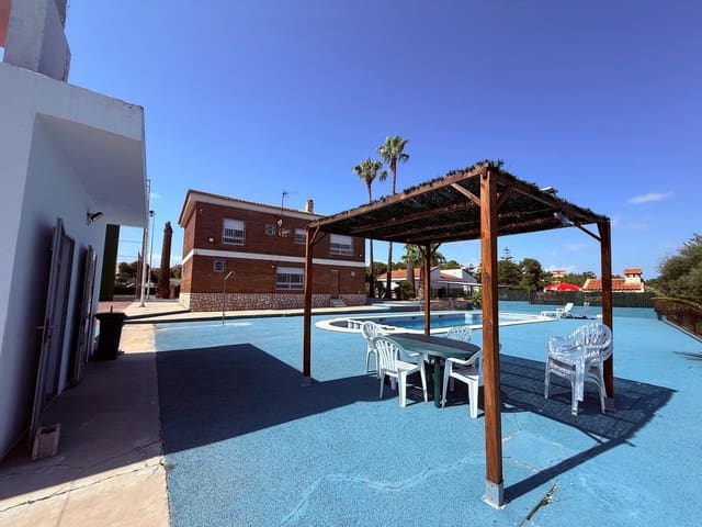 5 quarto Moradia para venda em Montserrat com piscina - 285 000 € (Ref: 9428012)