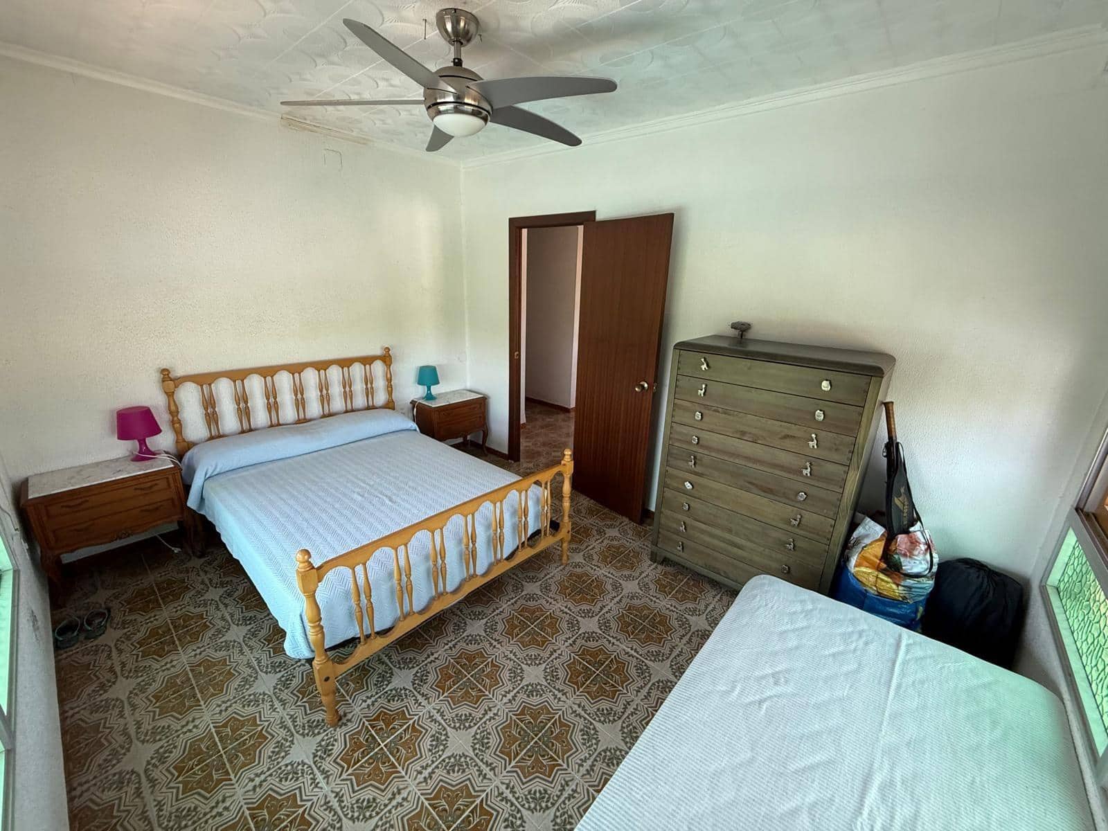 5 quarto Moradia para venda em Montserrat com piscina - 285 000 € (Ref: 9428012)