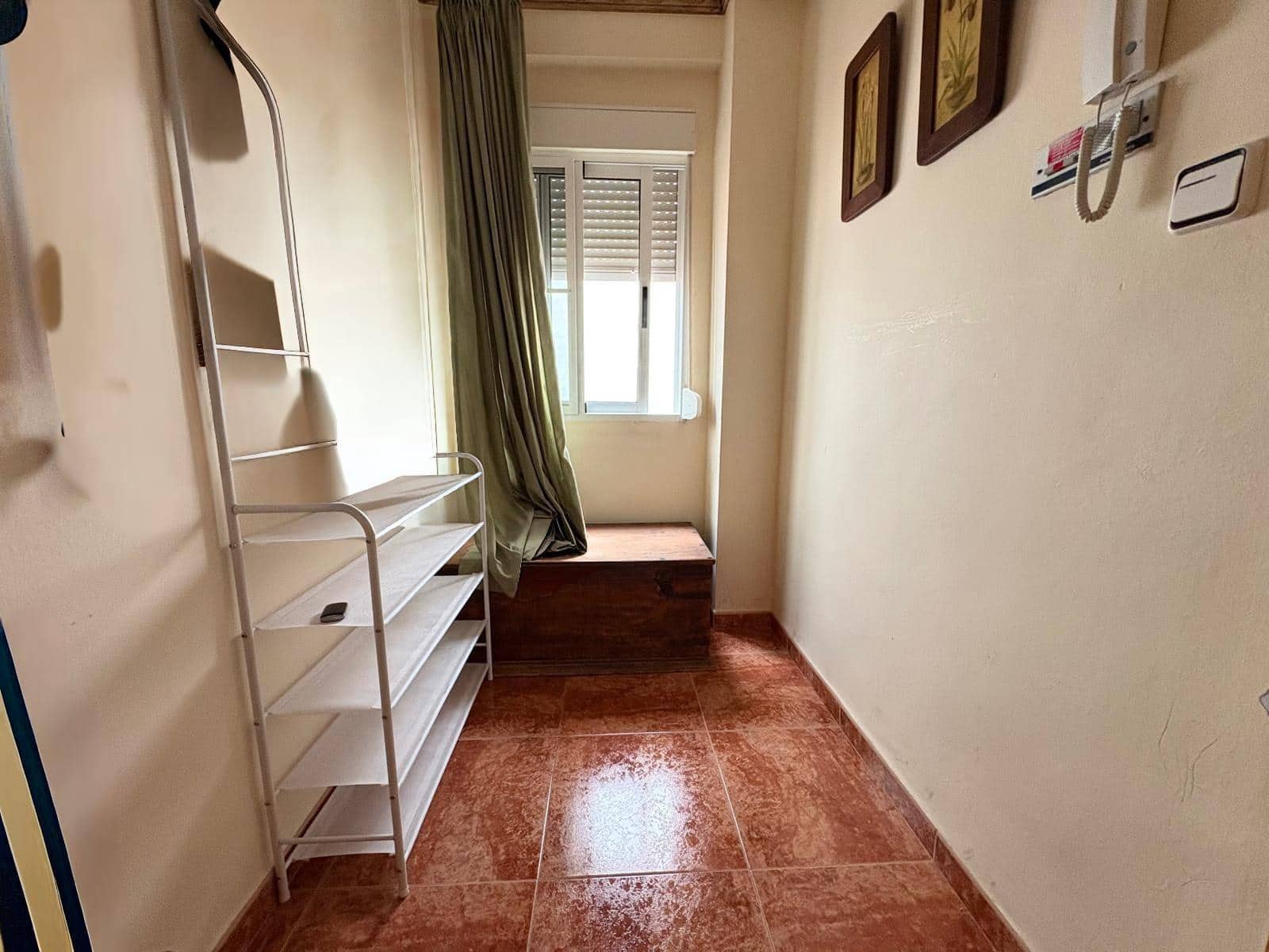 4 slaapkamer Flat te koop in Yatova - € 98.000 (Ref: 9428015)