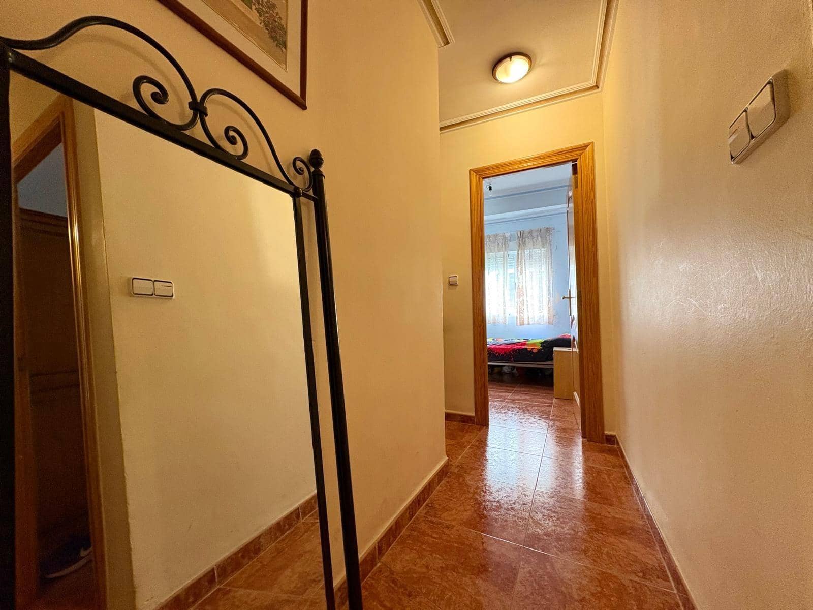 4 slaapkamer Flat te koop in Yatova - € 98.000 (Ref: 9428015)