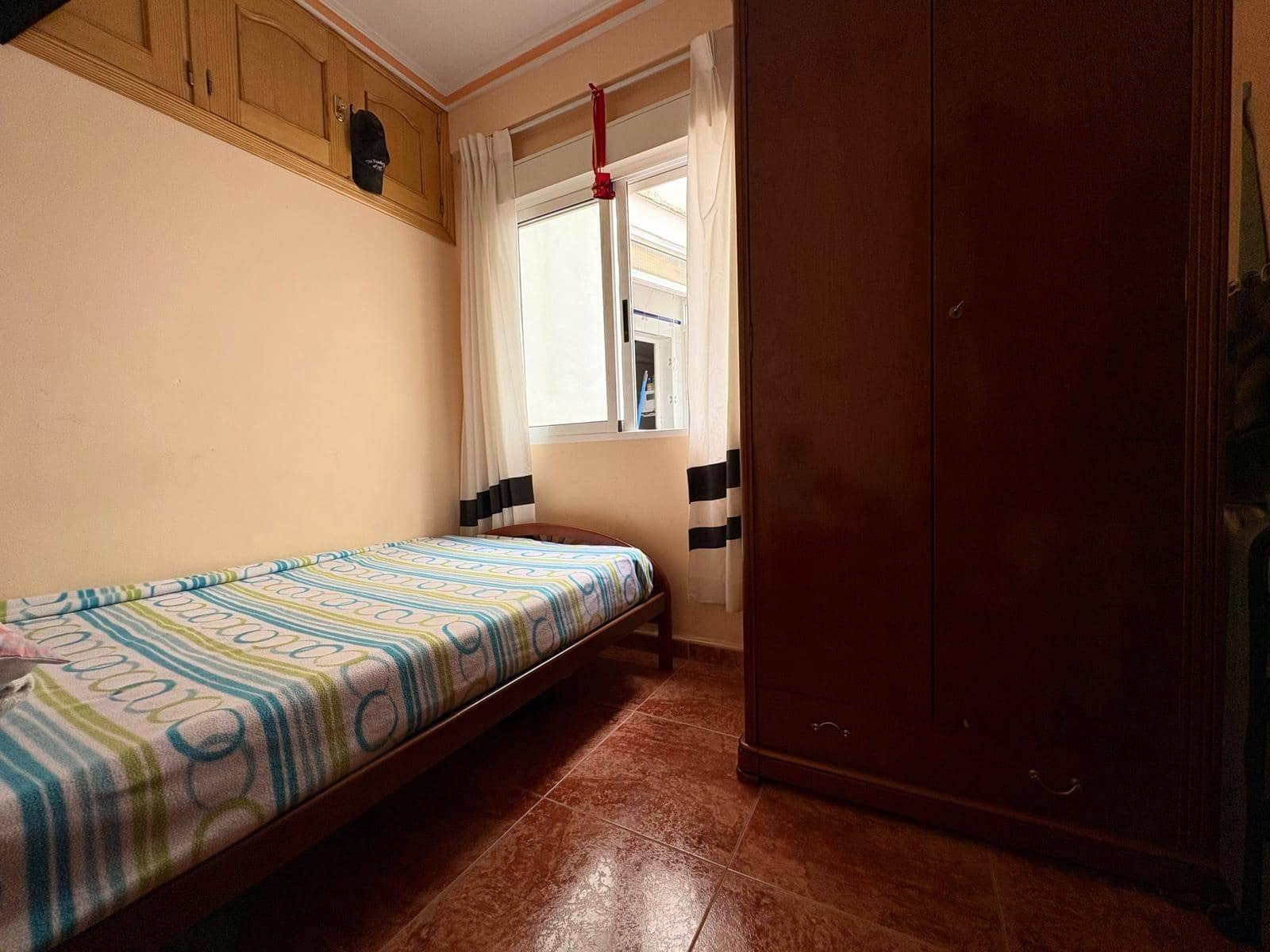 4 slaapkamer Flat te koop in Yatova - € 98.000 (Ref: 9428015)