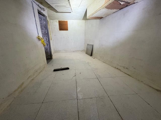 Garage for sale in Benetússer - € 8,900 (Ref: 9428019)