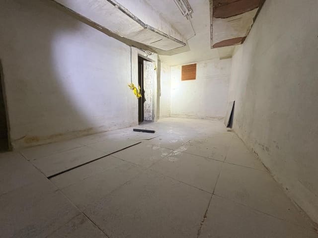 Garage for sale in Benetússer - € 8,900 (Ref: 9428019)