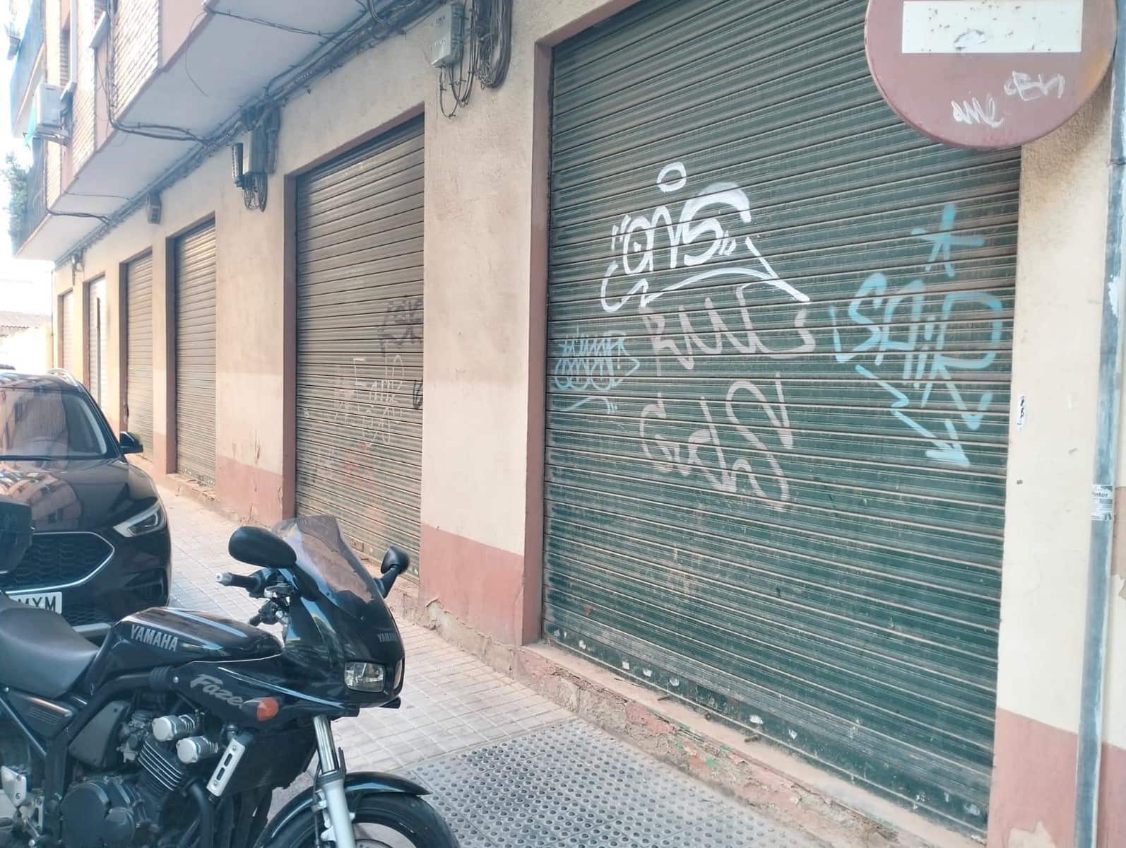 Gewerbe zu verkaufen in Alfafar - 75.000 € (Ref: 9428024)