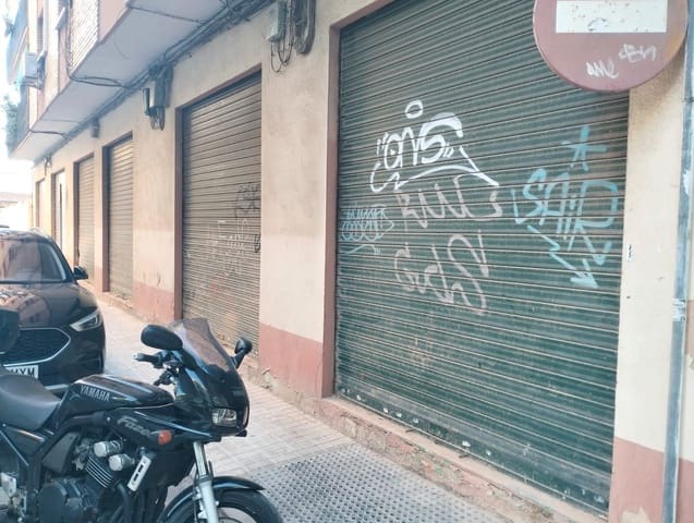 Commercieel te koop in Alfafar - € 75.000 (Ref: 9428024)