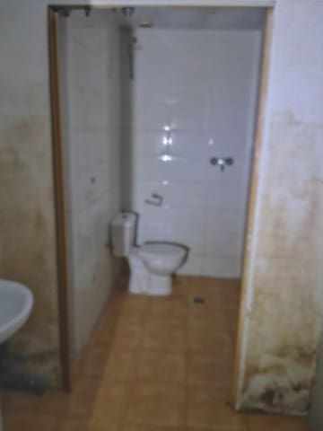 Commercieel te koop in Alfafar - € 120.000 (Ref: 9428025)