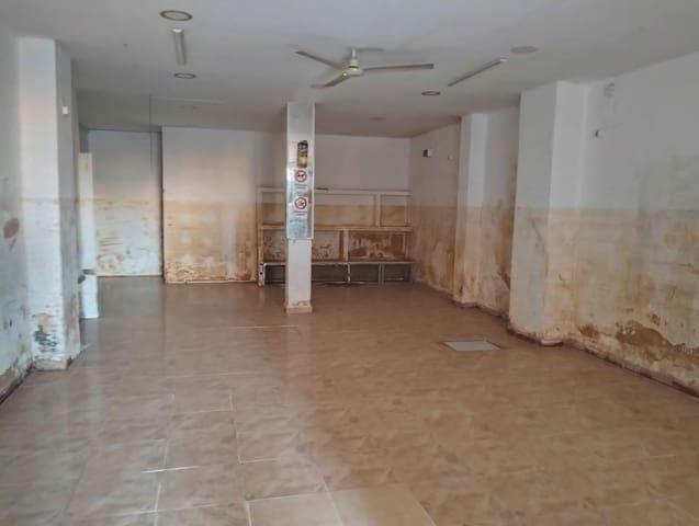 Commercieel te koop in Alfafar - € 120.000 (Ref: 9428025)