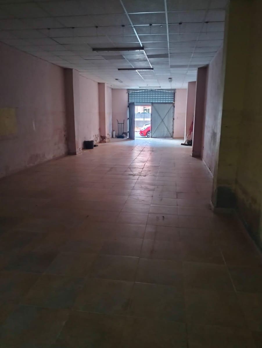 Komercyjne na sprzedaż w Alfafar - 85 000 € (Ref: 9428026)