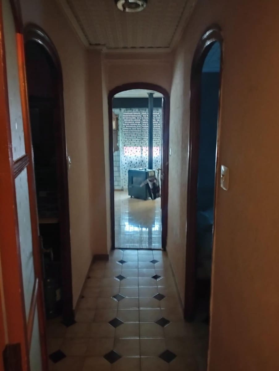 Piso de 4 habitaciones en Alfafar en venta - 160.000 € (Ref: 9428028)