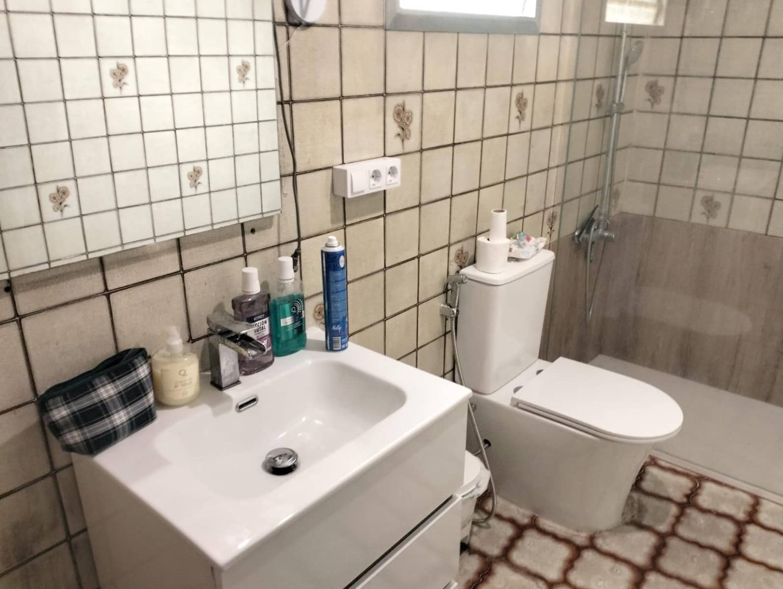 Piso de 4 habitaciones en Alfafar en venta - 160.000 € (Ref: 9428028)