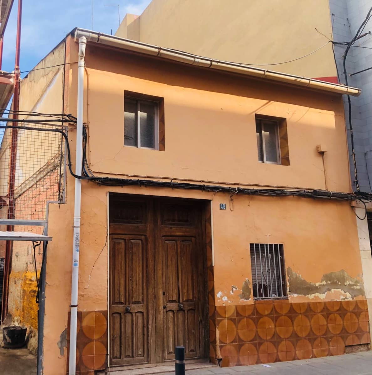 5 bedroom Townhouse for sale in Albal - € 209,900 (Ref: 9428031)