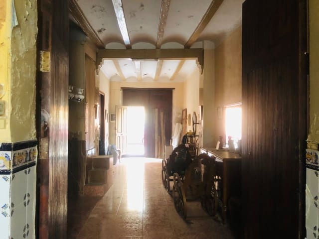 5 bedroom Townhouse for sale in Albal - € 209,900 (Ref: 9428031)