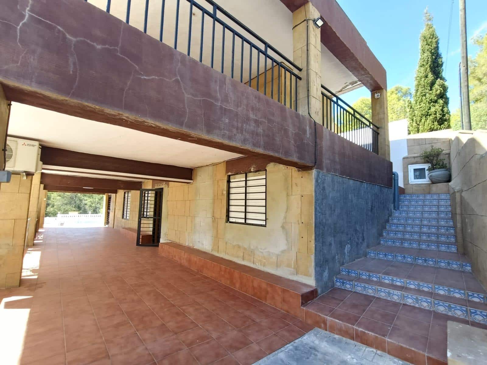 6 sypialnia Willa na sprzedaż w Albalat dels Tarongers z basenem - 265 000 € (Ref: 9428033)