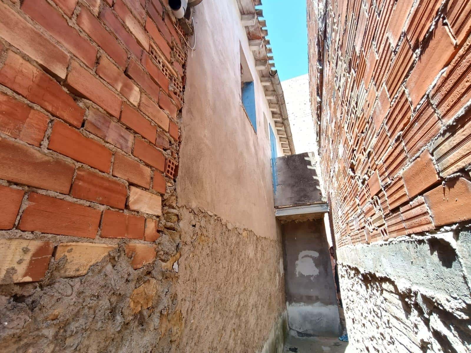 5 sypialnia Dom na sprzedaż w Dos Aguas z garażem - 210 000 € (Ref: 9428041)