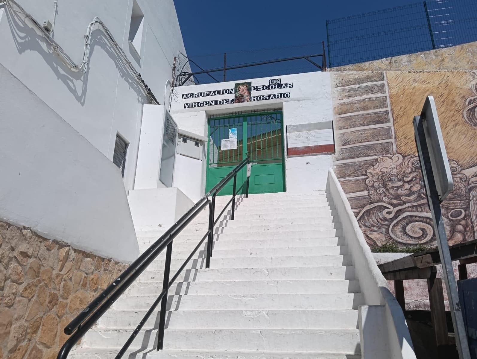 5 sypialnia Dom na sprzedaż w Dos Aguas z garażem - 210 000 € (Ref: 9428041)