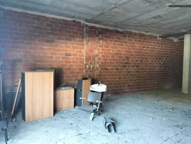 Kaupallinen vuokrattavana paikassa Catarroja - 550 € (Ref: 9428042)