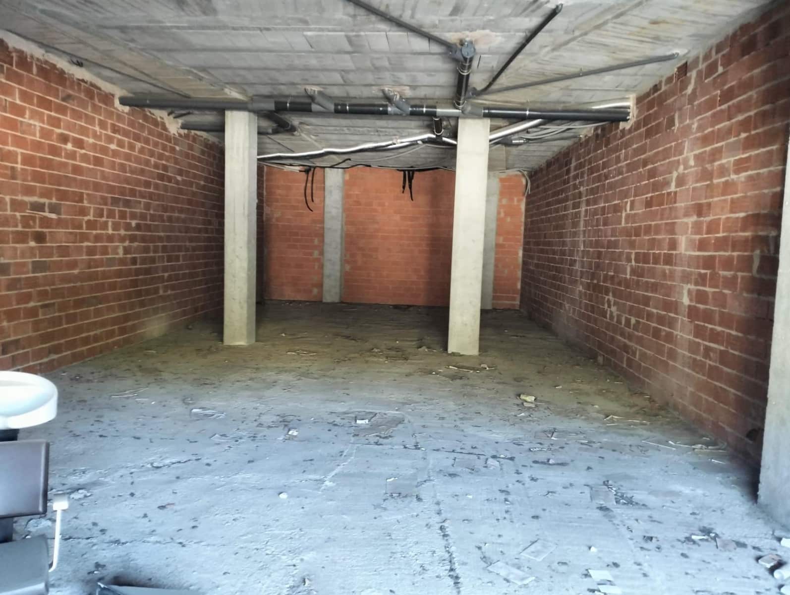 Kaupallinen vuokrattavana paikassa Catarroja - 550 € (Ref: 9428042)