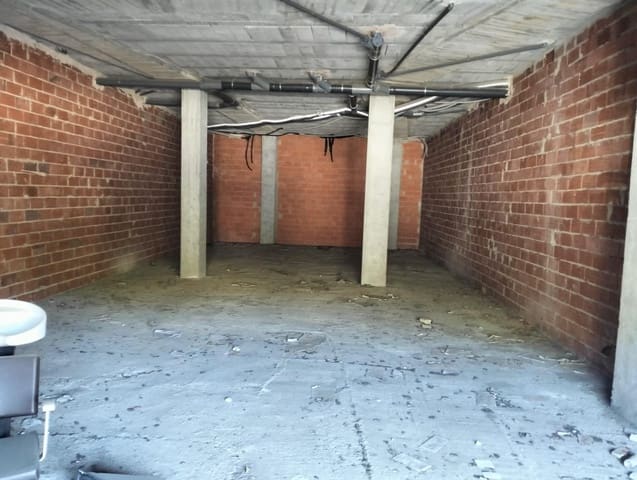 Kaupallinen vuokrattavana paikassa Catarroja - 550 € (Ref: 9428042)