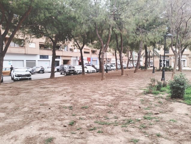 Kaupallinen vuokrattavana paikassa Catarroja - 1 200 € (Ref: 9428043)