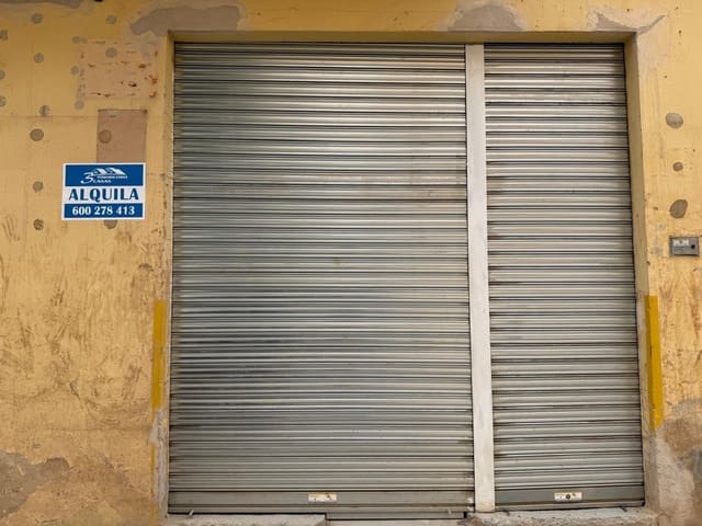 Kaupallinen vuokrattavana paikassa Catarroja - 450 € (Ref: 9428044)