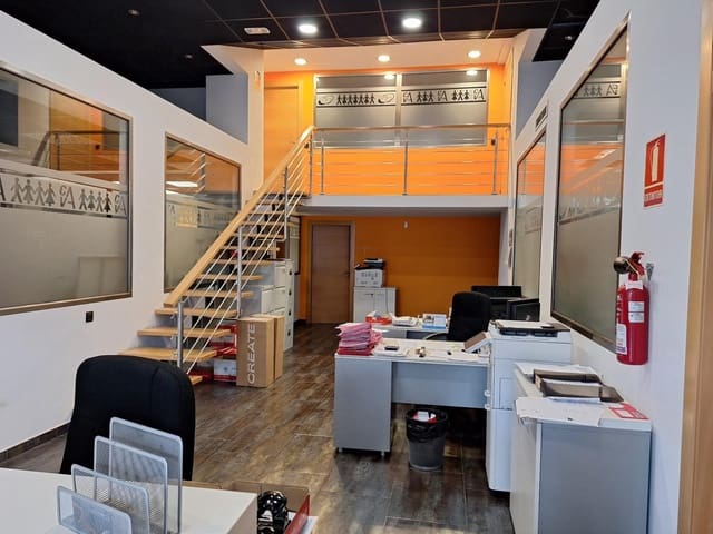 Local Commercial à vendre à Campanar, Valence ville - 575 000 € (Ref: 9428045)