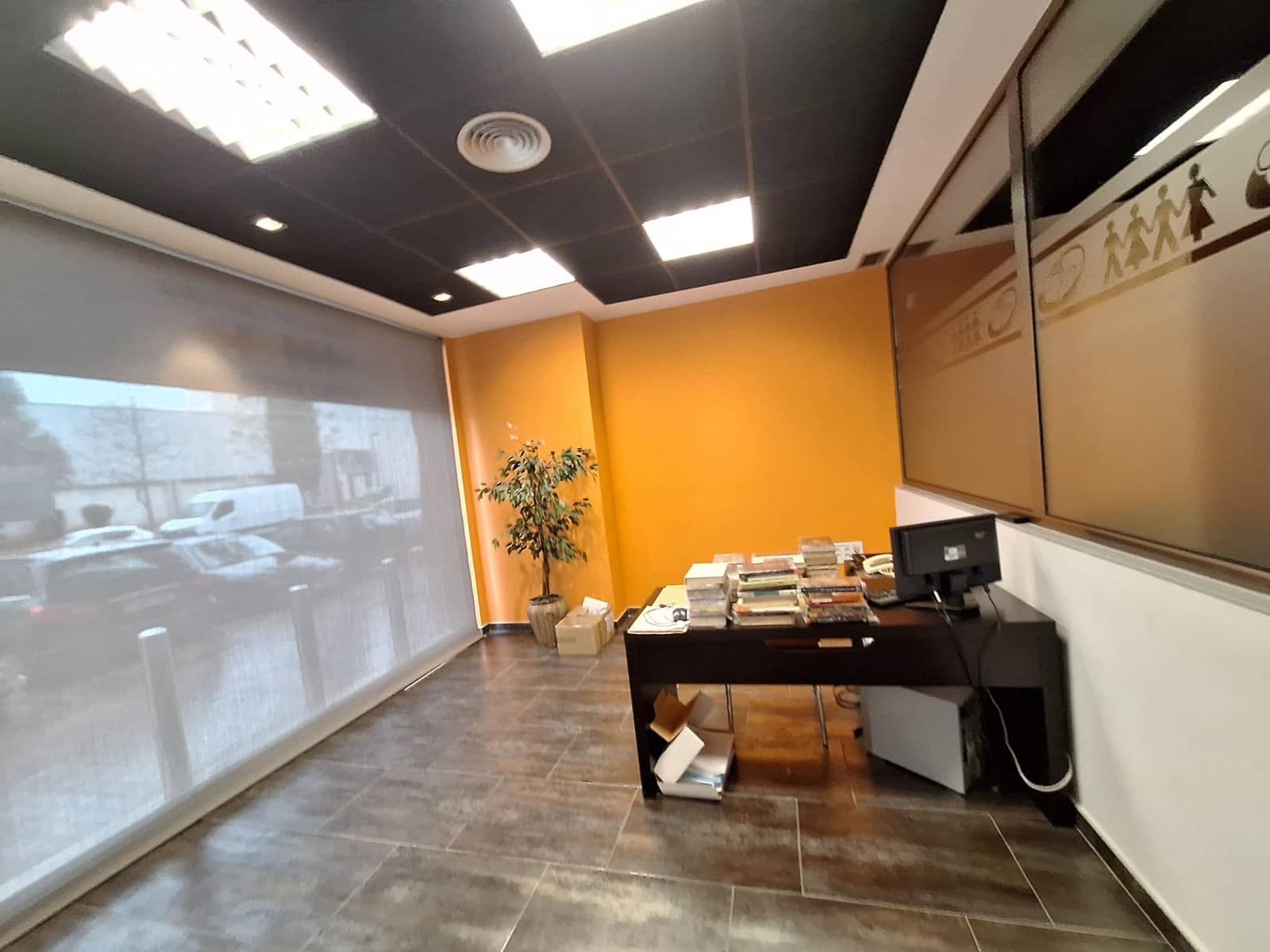 Kaupallinen vuokrattavana paikassa Valencia kaupunki - 2 800 € (Ref: 9428046)