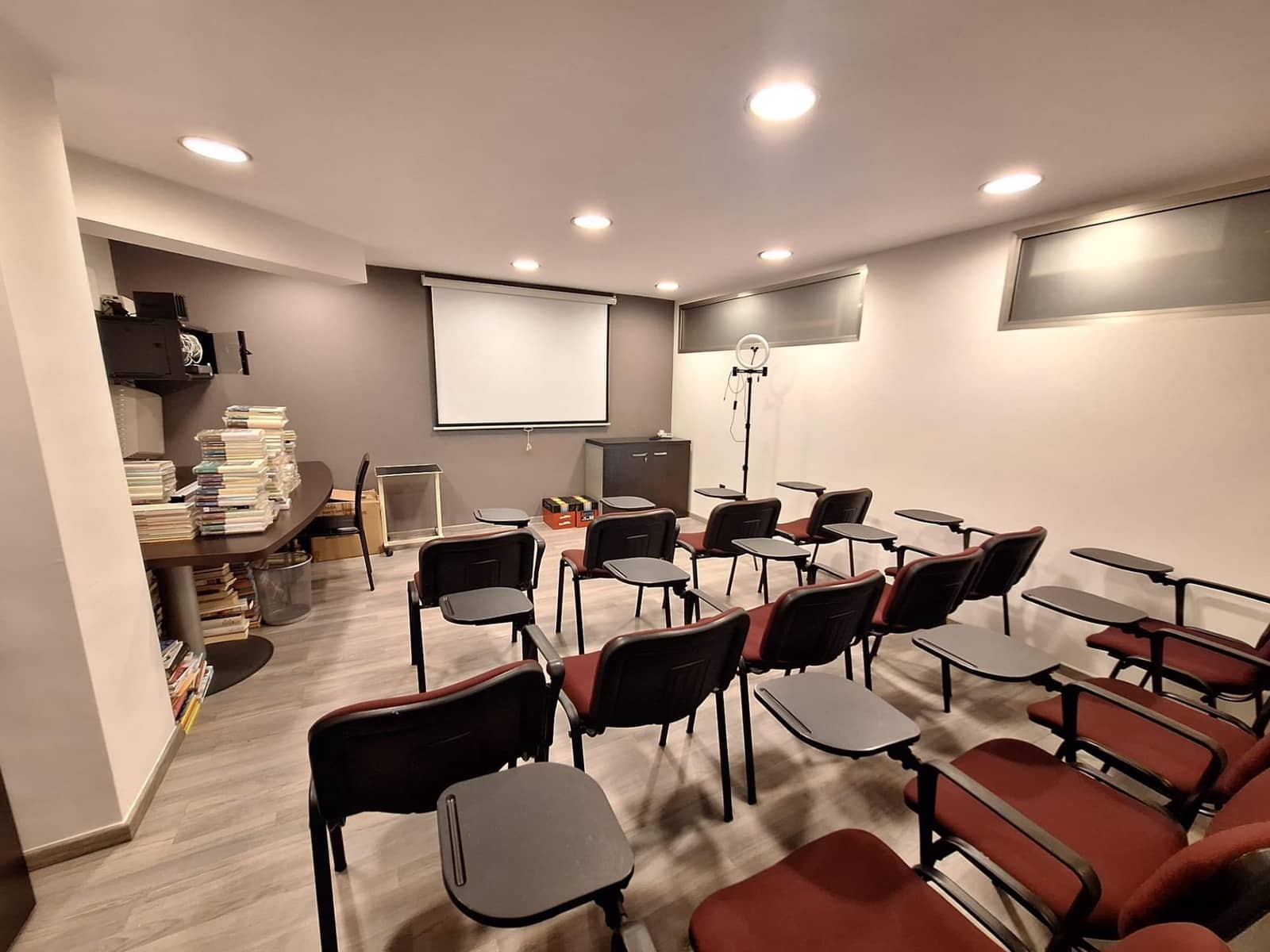 Kaupallinen vuokrattavana paikassa Valencia kaupunki - 2 800 € (Ref: 9428046)