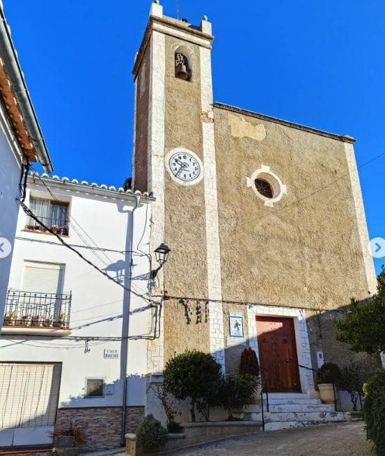3 bedroom Townhouse for sale in Andilla - € 85,000 (Ref: 9428049)