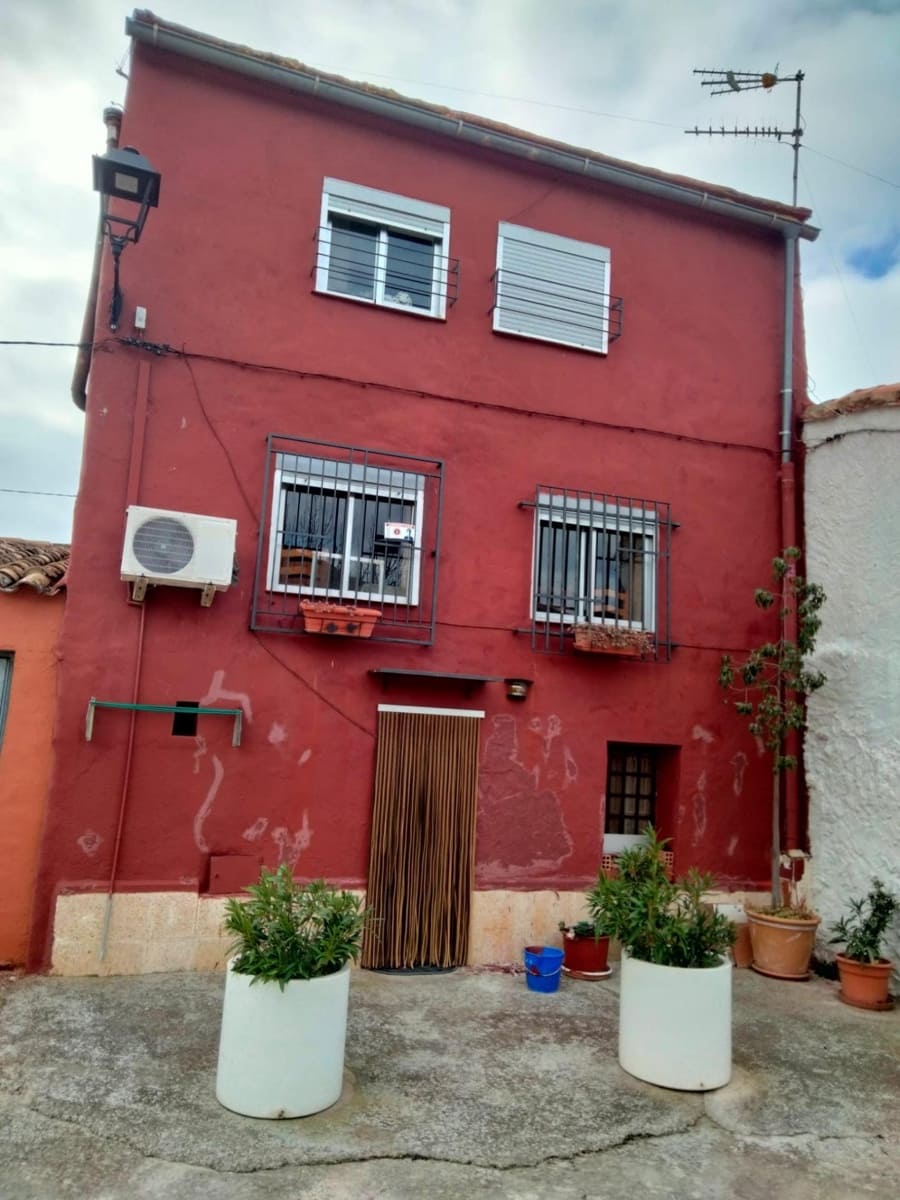 3 bedroom Townhouse for sale in Andilla - € 85,000 (Ref: 9428049)