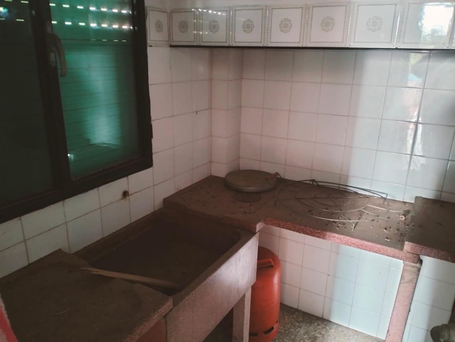 3 sypialnia Willa na sprzedaż w Picassent z basenem - 169 000 € (Ref: 9428050)