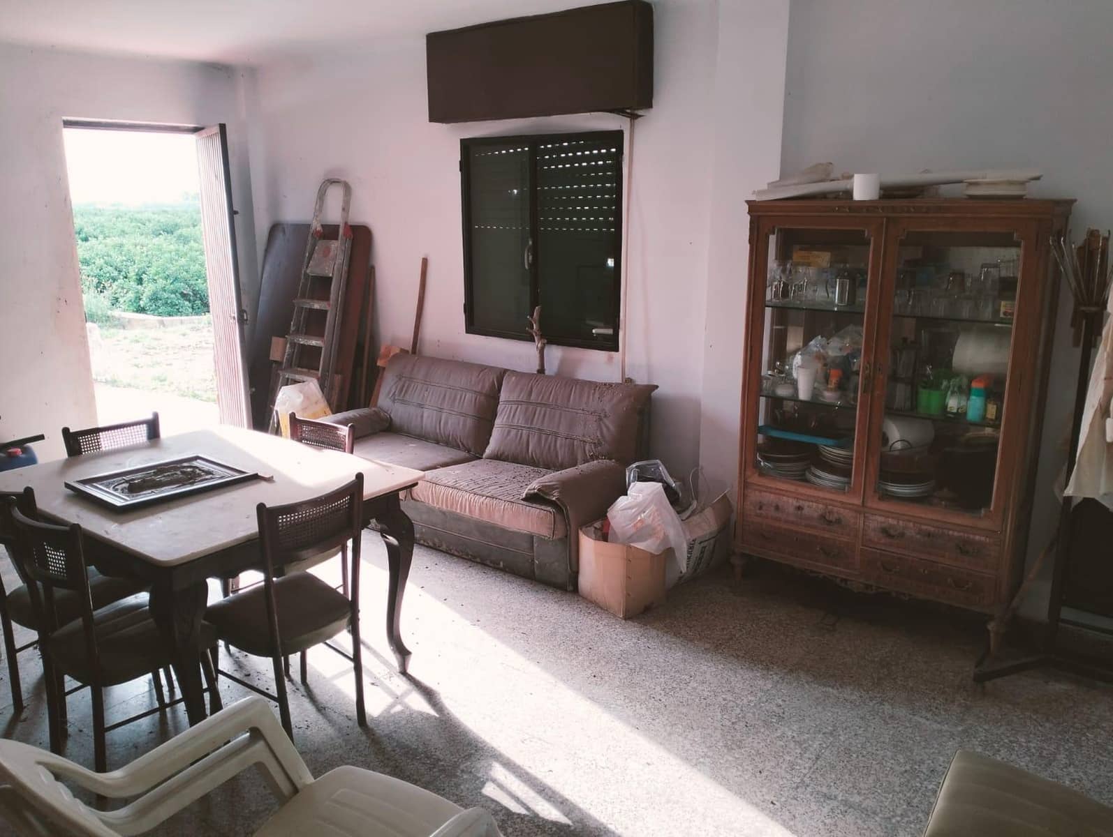 3 sypialnia Willa na sprzedaż w Picassent z basenem - 169 000 € (Ref: 9428050)