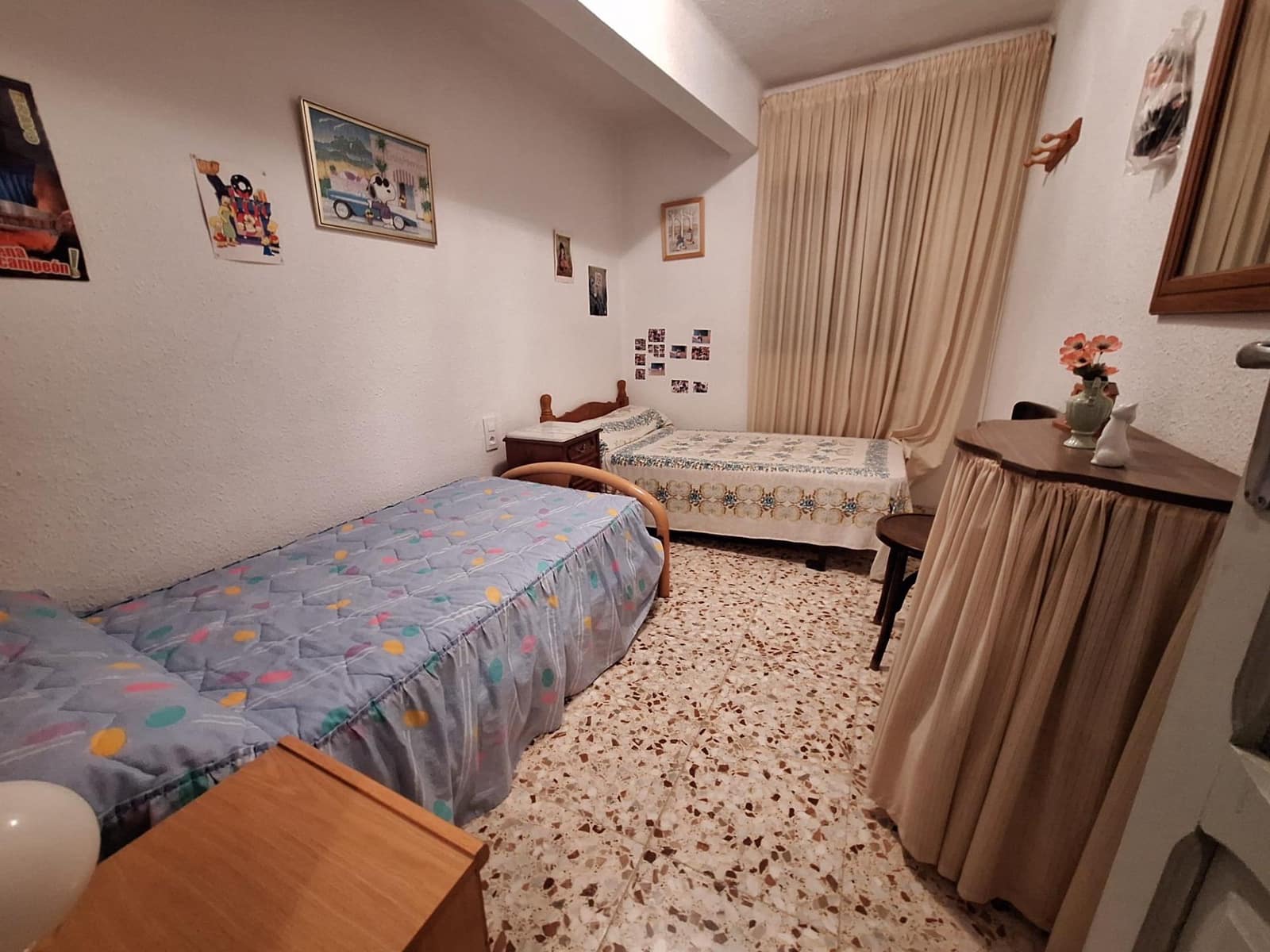 7 bedroom Townhouse for sale in Requena - € 89,000 (Ref: 9428051)