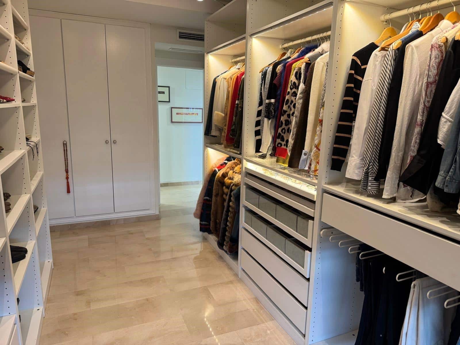 2 sovrum Lägenhet att hyra i Valencia stad - 1 800 € (Ref: 9431017)