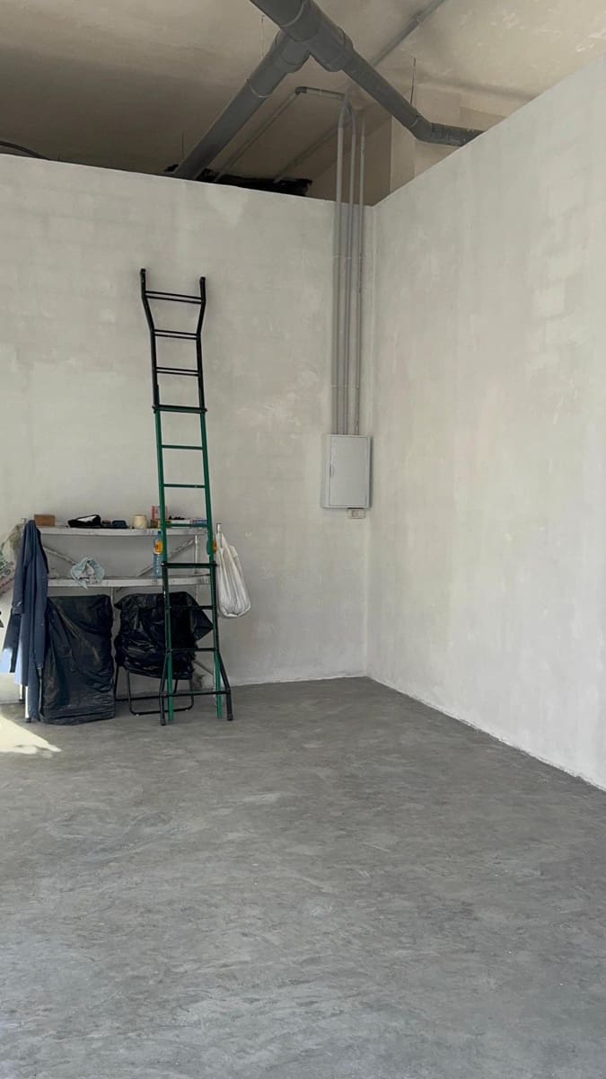 Commercial for rent in Silla - € 1,200 (Ref: 9435996)