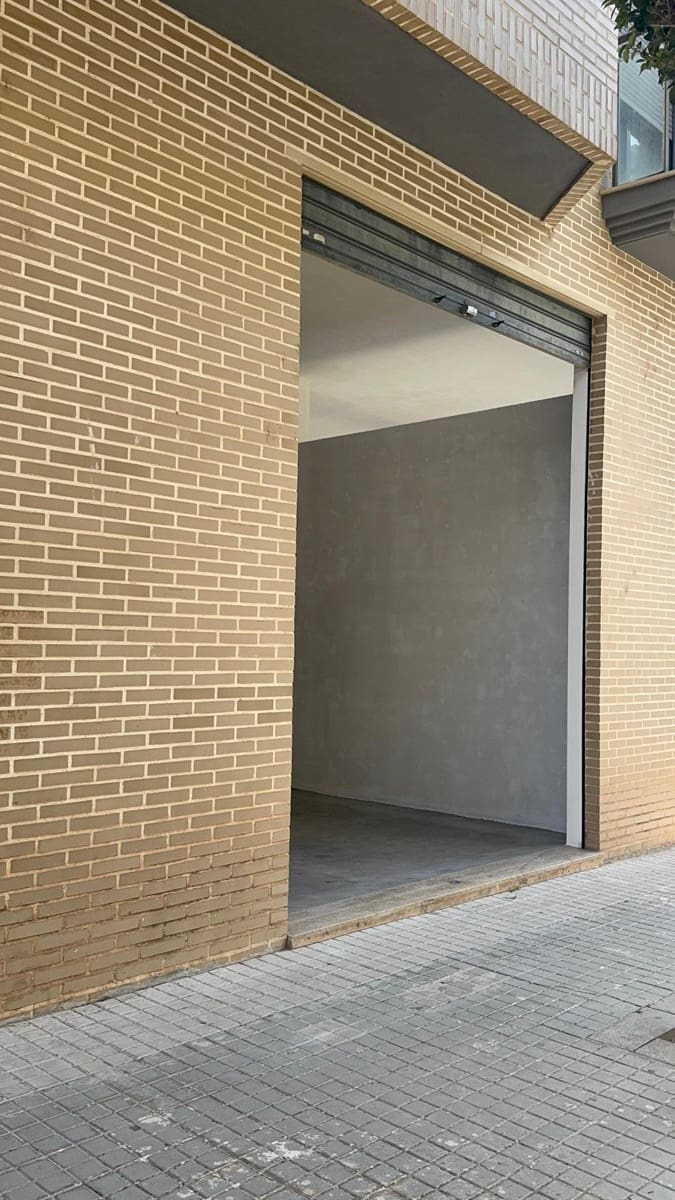 Commercial for rent in Silla - € 1,200 (Ref: 9435996)